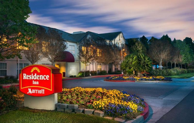 Residence Inn Pleasanton Ngoại thất bức ảnh