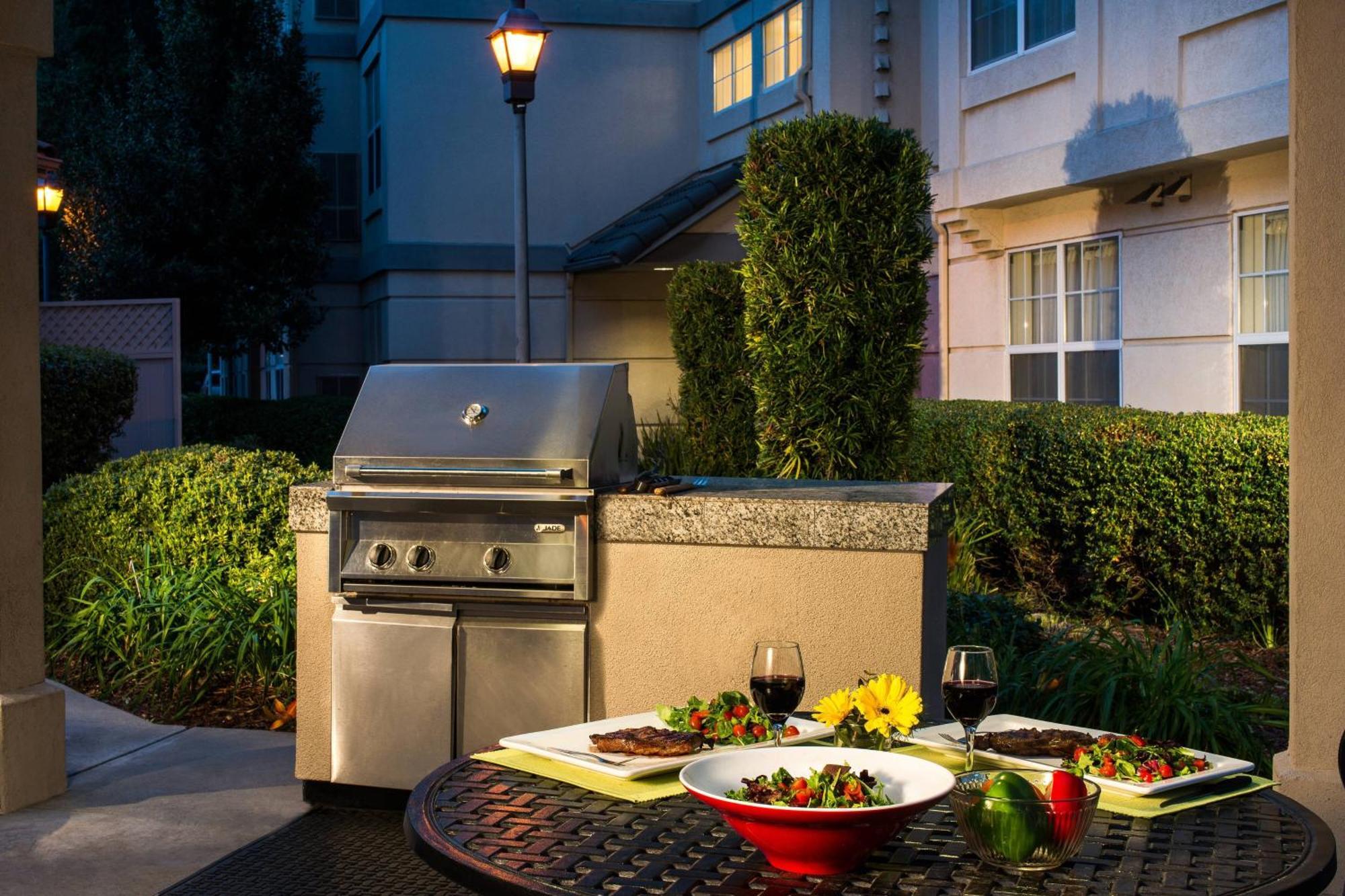 Residence Inn Pleasanton Ngoại thất bức ảnh
